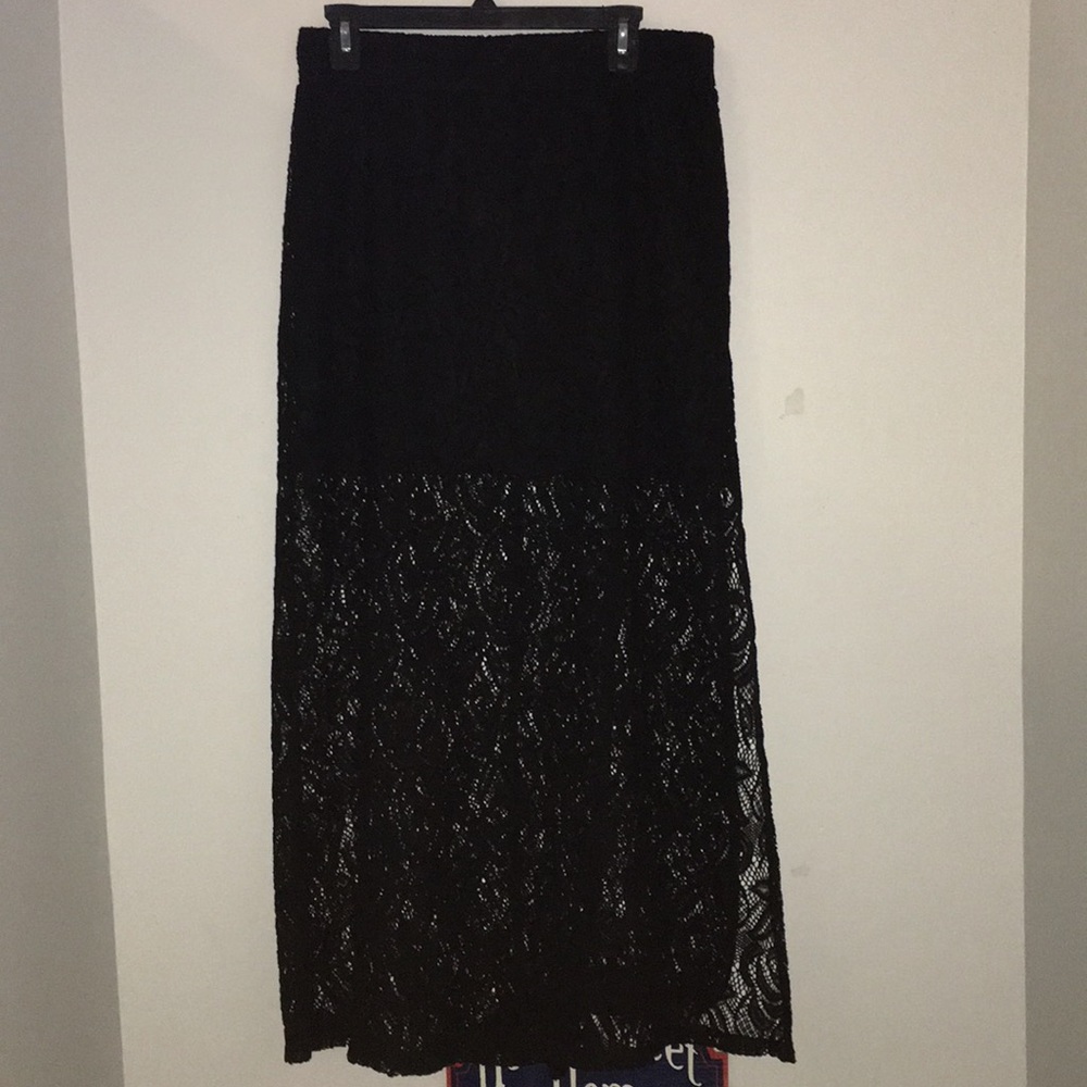 Juniors floor length skirt